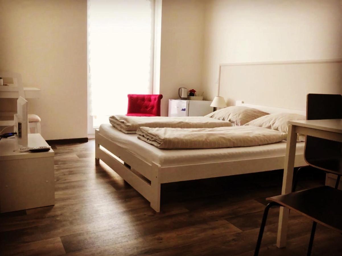 Na Mandlu Hotel Drmoul Екстериор снимка